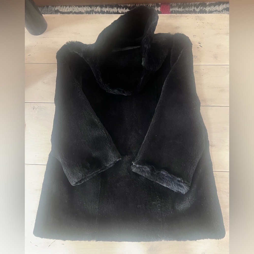 Perfect Rabbit Fur Tunic - Picture 3 of 4